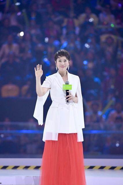 娱乐吃瓜美女歌手,揭秘吃瓜美女歌手的璀璨星途 第1张 娱乐吃瓜美女歌手,揭秘吃瓜美女歌手的璀璨星途 第1张