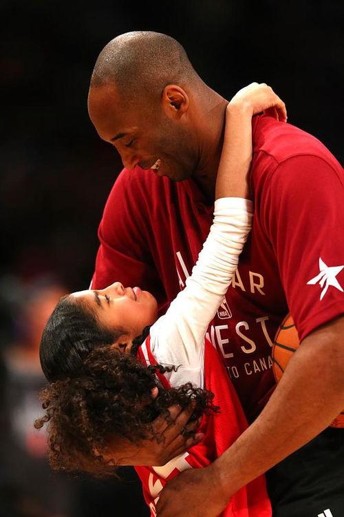 科比爆料女儿视频大全下载,女儿视频大全独家下载,温馨瞬间感动无数 第2张 科比爆料女儿视频大全下载,女儿视频大全独家下载,温馨瞬间感动无数 第2张