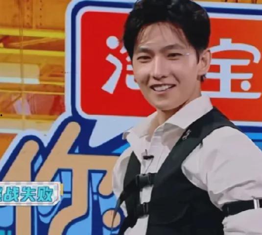 杨洋爆料魏大勋视频,视频曝光惊人内幕